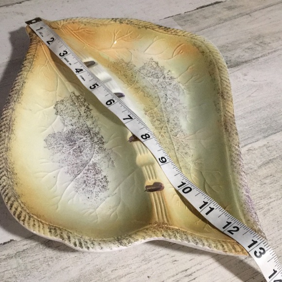 Vintage yellow/cream/gold 7 slot cigarette/cigar porcelain ashtray - Picture 7 of 8